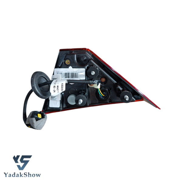 چراغ عقب روی صندوق چپ شاهین