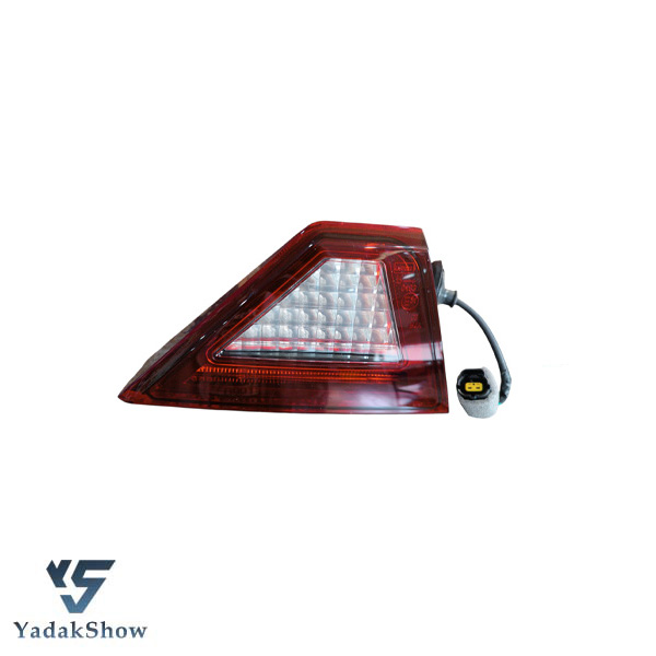 چراغ عقب روی صندوق چپ شاهین